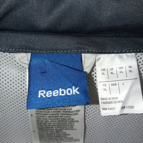 REEBOK BNWOT MENS GREY W BLACK TRIM WIND BREAKER W HIDDEN HOODIE IN COLLAR  XL - Picture 6 of 6